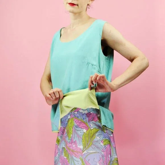 Vintage Silk Reversible Green and Blue Sleeveless Top 90s Y2k - Picture 4 of 17